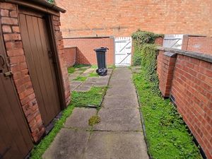 Photo 12- click for photo gallery